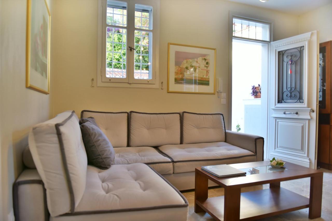 Feel At Home - Family House In Hydra Hidra Exterior foto